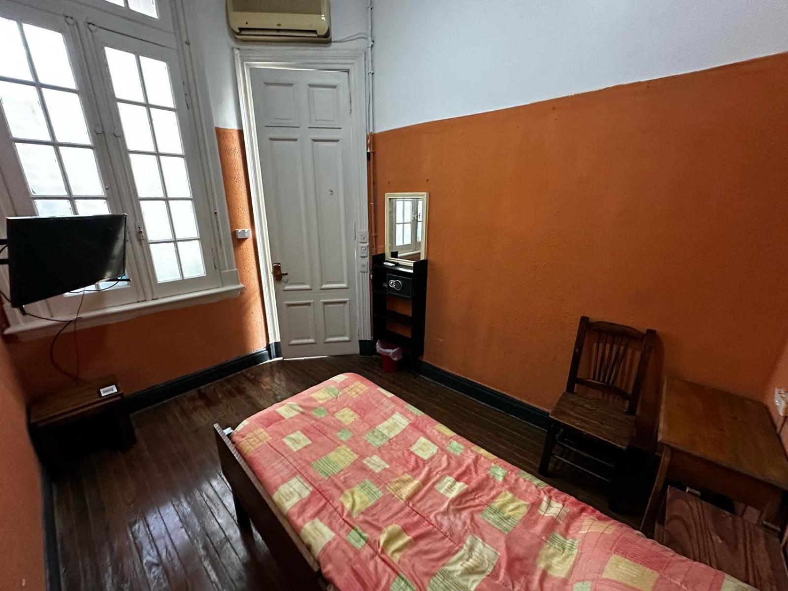 Hostel Ideal Center